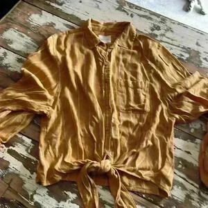 American Eagle button-down blouse extra small